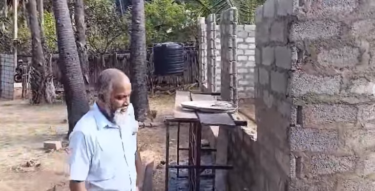 காரைநகர் பெரியடைப்பு வீட்டுத்திட்டம்: பலரது முயற்சிகள் ஊடாக நிறைவேற்றப்பட்டு வருகிறது.